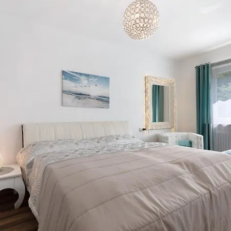 Lopezan And Living * Hornberg